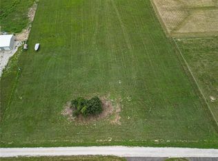 11519 S Hunt Rd, Lone Jack, MO 64070