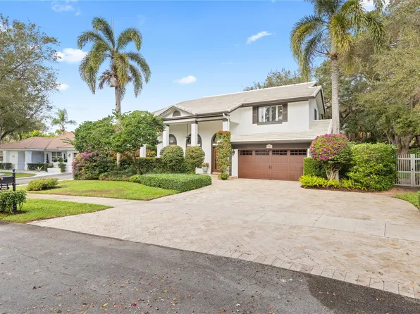 9901 SW 23rd Street, Davie, FL 33324