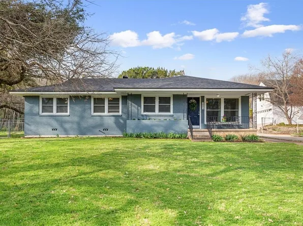 3824 N 30th St, Waco, TX 76708