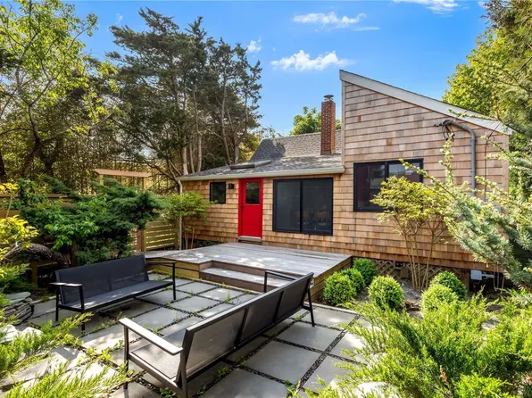 598 Cottage Walk, Fire Island Pines, NY 11782