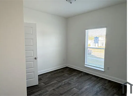 13623 Logan Pl — Photo 5
