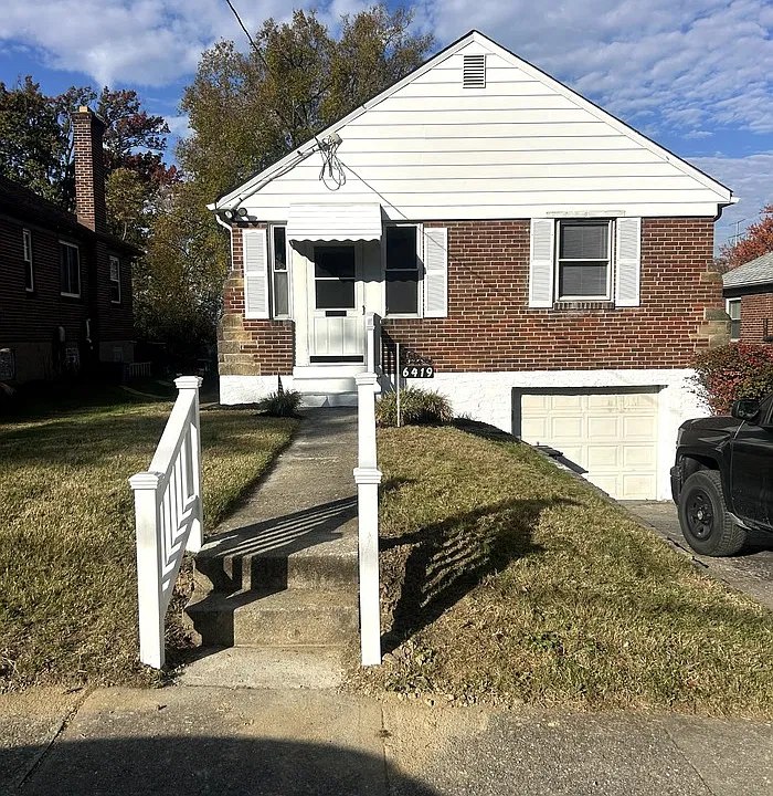 6419 Stover Ave