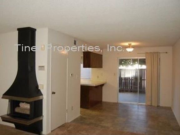 4th image of 5922 Casa Alegre