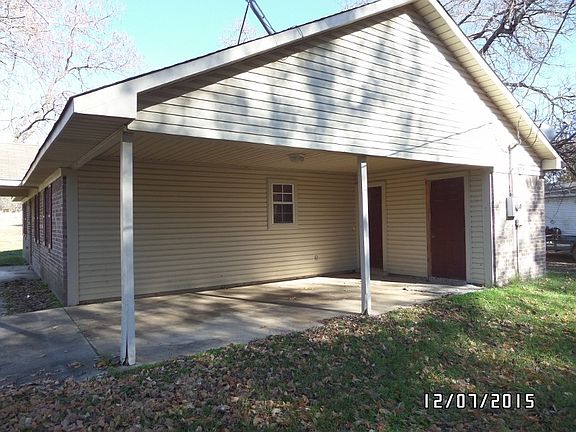 2nd image of 210 S Crawford St