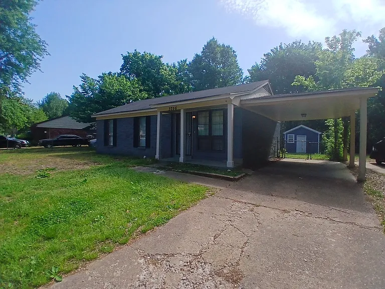 3756 Skylark Dr — Photo 2