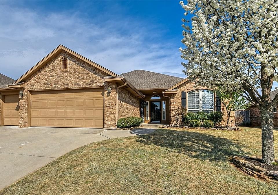1st image of 9012 Crooked Creek Ln
