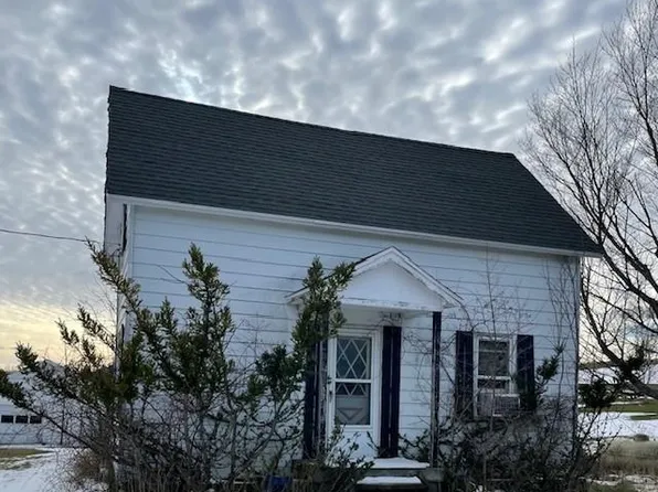 12291 Antrim Dells Dr, Ellsworth, MI 49729