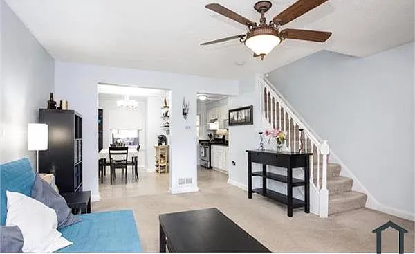 3 bed, $2,750 — Photo 2