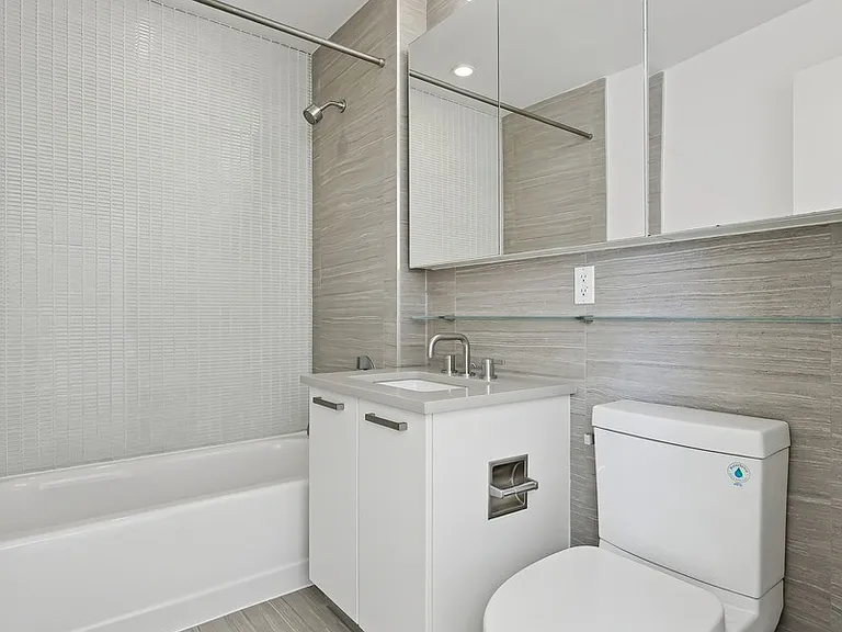501 E 74th St #7B — Photo 10