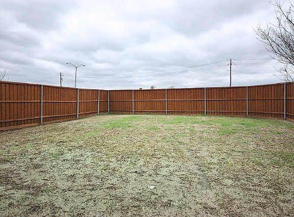 4th image of 3124 Wichita Dr