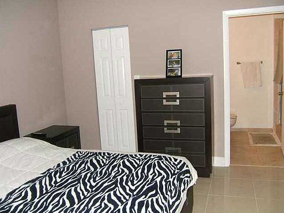 5th image of 891 Cypress Park Way #O6