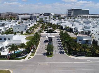 8241 NW 34th Dr, Doral, FL 33122