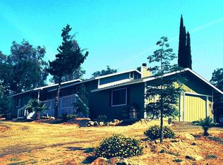 30215 Corral Dr, Coarsegold, CA 93614