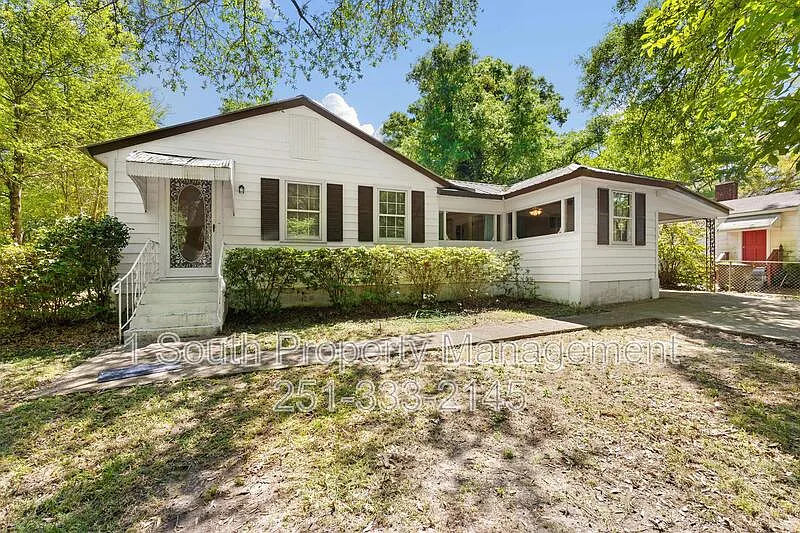 3 bed, 2.0 bath, $1,600 — Photo 1