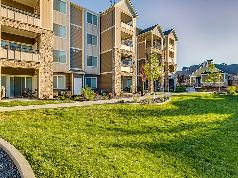 The Regency at River Valley — Photo 8