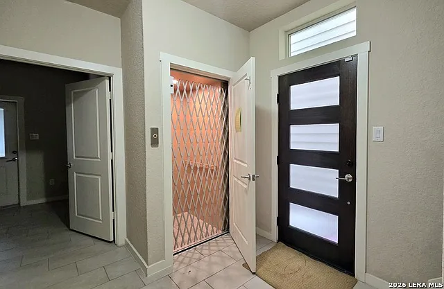 3831 Harry Wurzbach Rd #21 — Photo 7