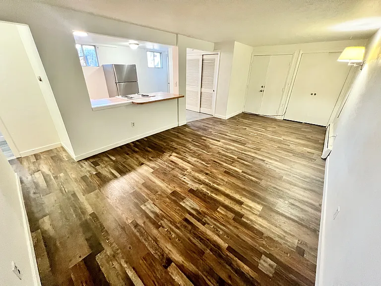 11503-11523 W 61st Pl #11523-1/2 — Photo 5