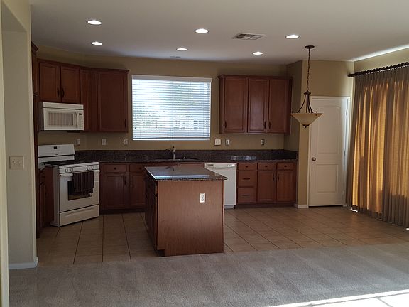 2nd image of 29249 Loden Cir