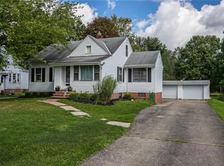 12438 Albion Rd, North Royalton, OH 44133