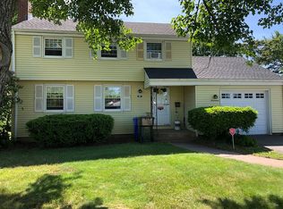17 Clayton Rd, East Hartford, CT 06118