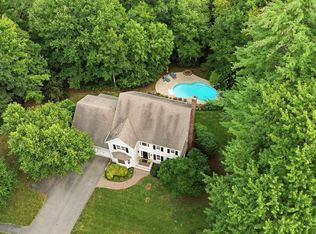 2 Jennifer Dr, Westford, MA 01886
