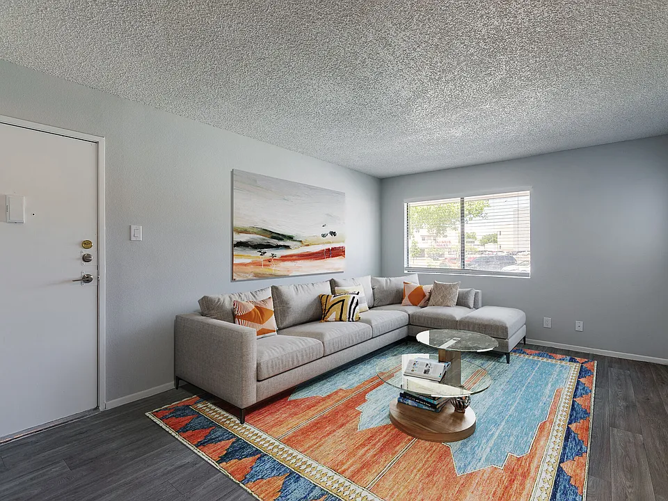 Sun Plaza apartments community photo