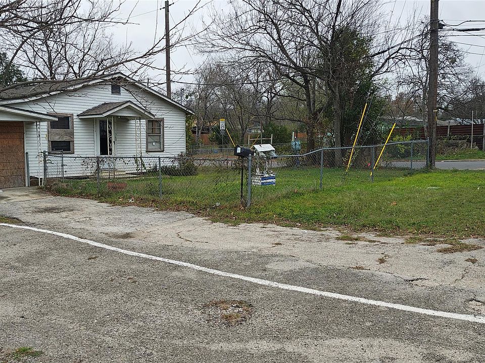 2nd image of 8611 Georgian Dr