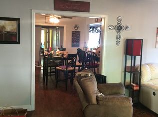 527 N Crownpoint Dr, Ada, OK 74820