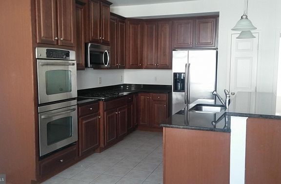 5th image of 2378 Merseyside Dr