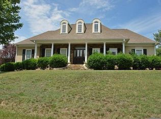 4701 Jamesford Dr, Jamestown, NC 27282