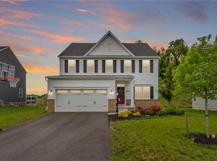 4426 Yorktown Dr, Mc Donald, PA 15057
