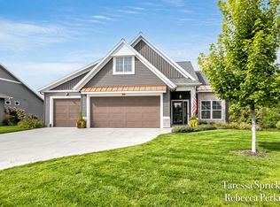 4732 Northern Ct #18, Holland, MI 49423