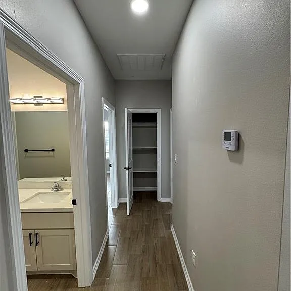 800 Ragland St #9 — Photo 10