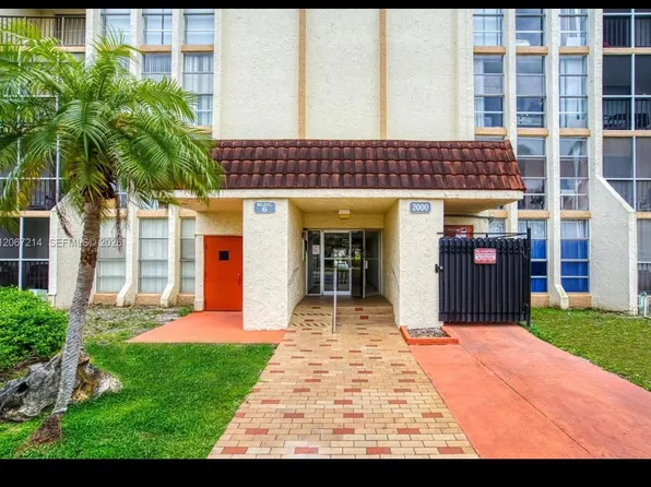 2000 Atlantic Shores Blvd APT 111, Hallandale, FL 33009
