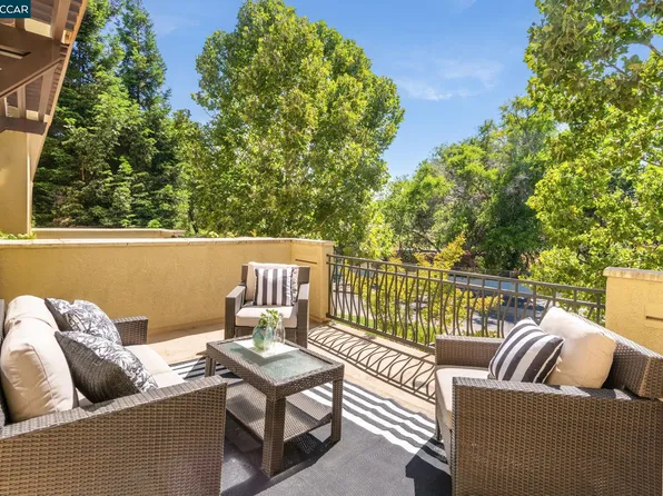 16 Warhol Way, Pleasant Hill, CA 94523