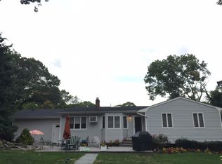 18 Fulton Blvd, Commack, NY 11725