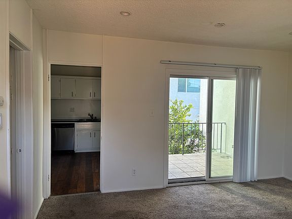 3rd image of 760 Earlham St #7