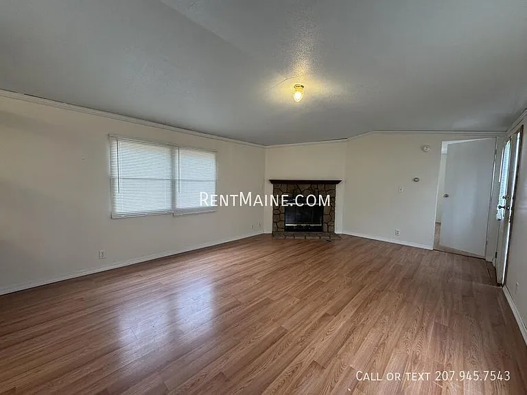25 Morton Ave #A3 — Photo 5