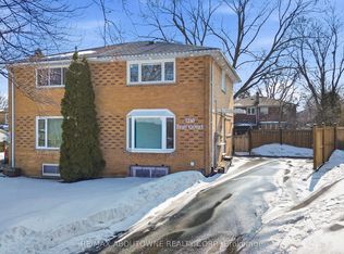 1238 Bray Ct, Mississauga, ON L5J3S5