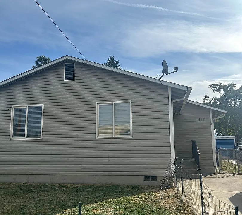 6955-1t - 410-412 Boardman St