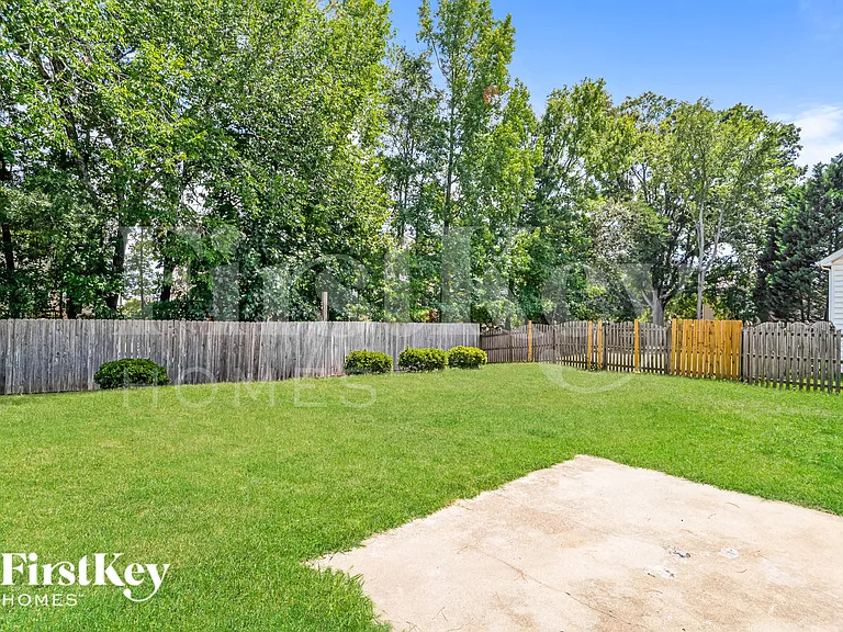 11735 Hawick Valley Ln — Photo 17