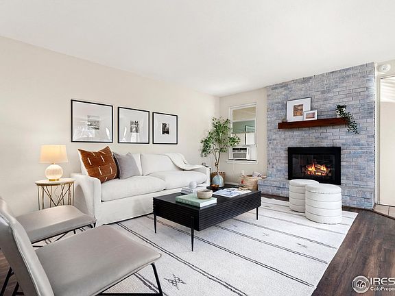 5th image of 2466 Leghorn Dr