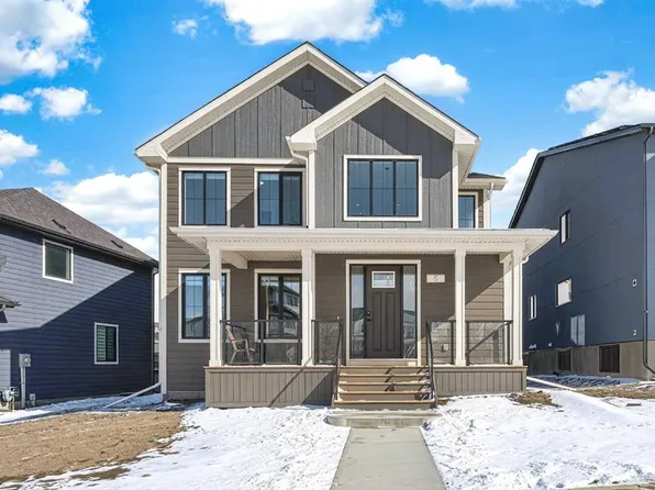 6 SW Elderberry Way, Rocky View County, AB T3Z 0G3