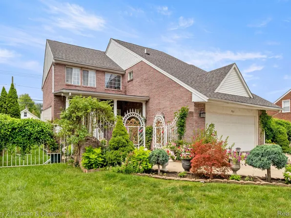 7511 Orchard Ave, Dearborn, MI 48126