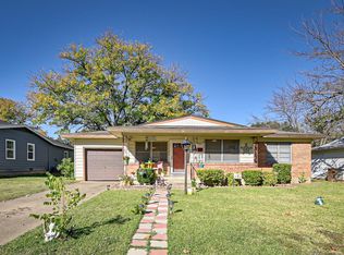 1306 Burleson St, Grand Prairie, TX 75050