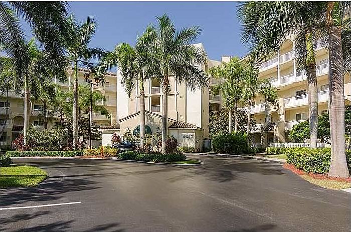 1st image of 10720 NW 66th St APT 513