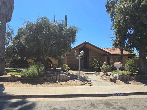 3215 W Coppola Ave, Visalia, CA 93277