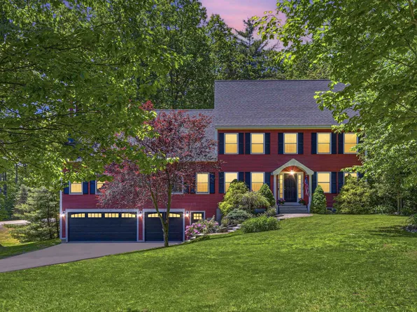 29 Overlook Drive, Newfields, NH 03856