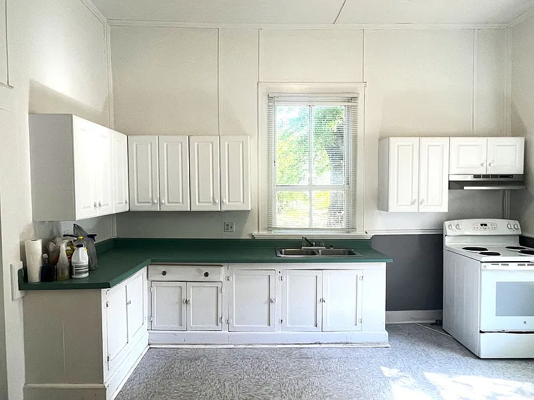 310 Central Ave — Photo 28