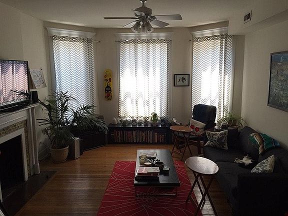 Lv rm with decorative fireplace